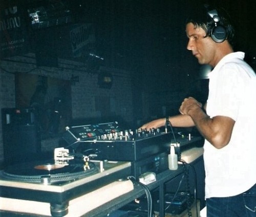 DISC JOCKEY MIGUEL ANGEL DEL CERRO